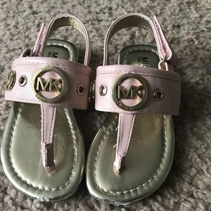Girls shoes size 6